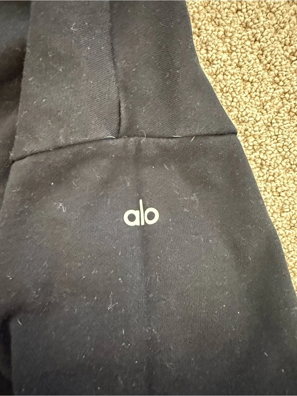 Black alo crewneck